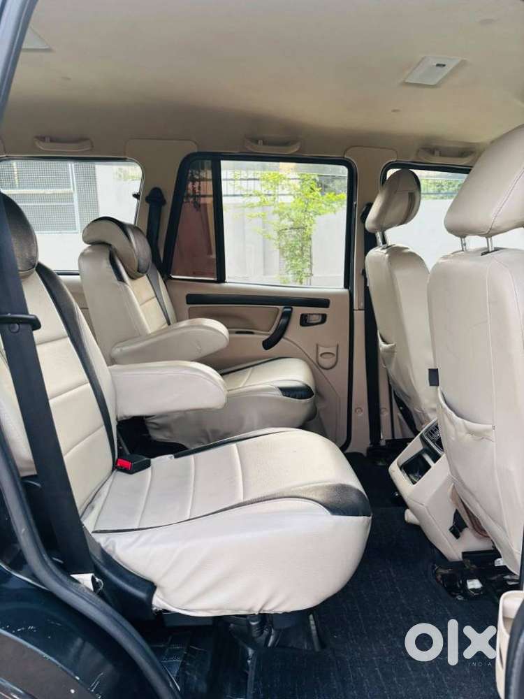 Mahindra Scorpio S11 Mt 7s, 2023, Diesel