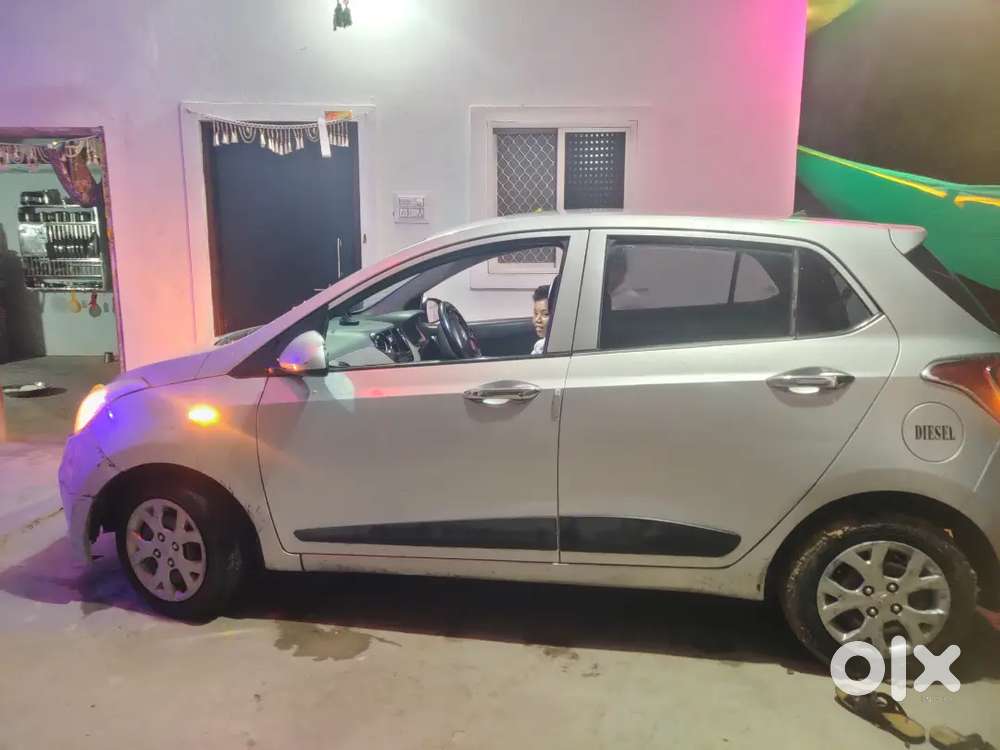 Hyundai Grand I10 2017 Diesel Auto 3rd Owner