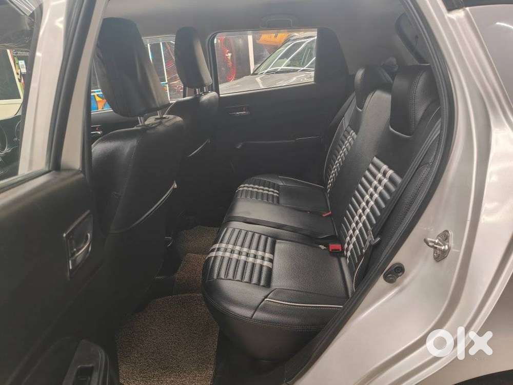 Maruti Suzuki Swift Vxi Optional, 2021, Petrol
