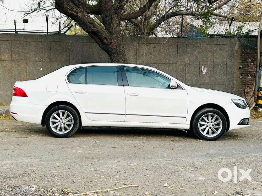 Skoda Superb, 2016, Petrol