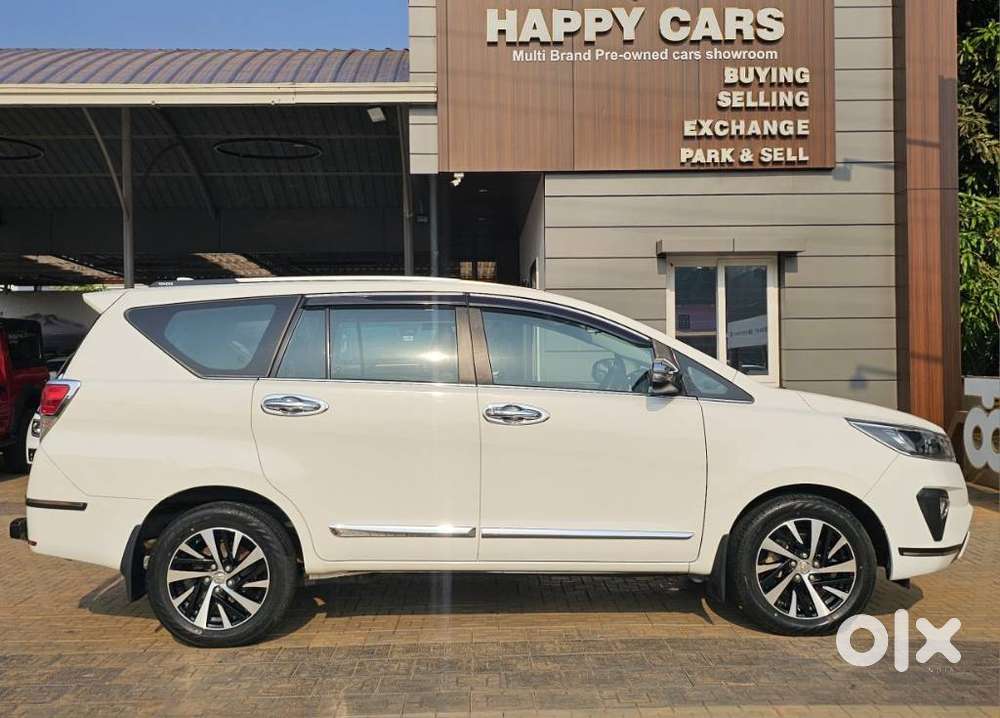 Toyota Innova Crysta 2.4 Z 7 Str, 2022, Diesel