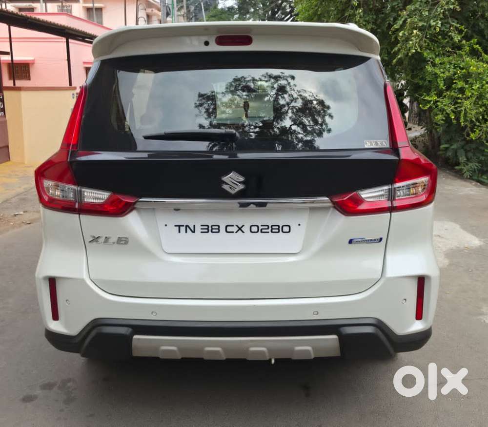 Maruti Suzuki Xl6 1.5 Alpha Mt, 2021, Petrol