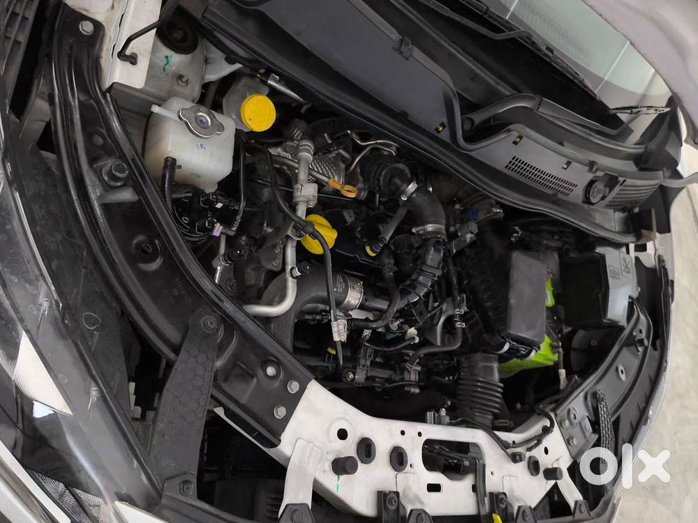 Nissan Magnite Xv Turbo, 2022, Petrol