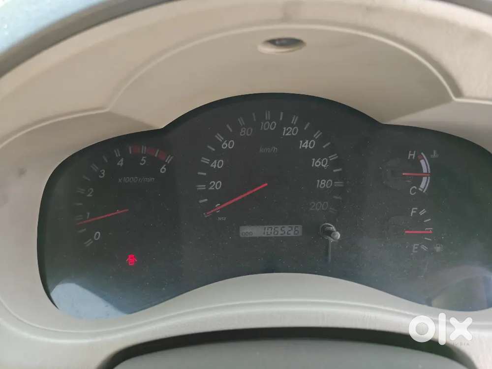 Toyota Innova 2009 Diesel Well Maintained Smooth Engine With No Sound