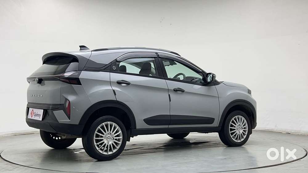 Tata Nexon Pure 1.2 S Revotron Petrol 6 Mt, 2023, Petrol