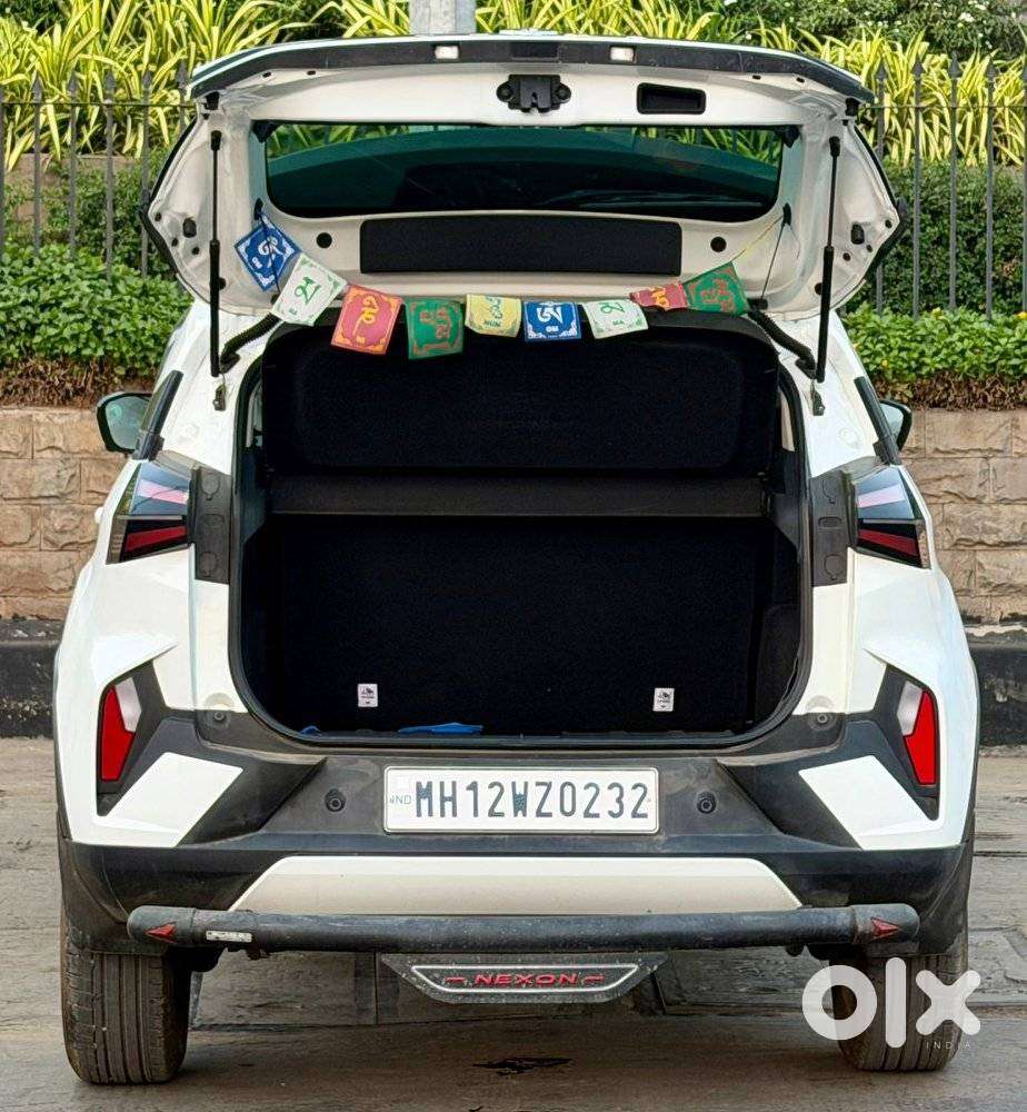 Tata Nexon Creative Plus S 1.2 Revotron Petrol 6 Amt, 2024, Petrol