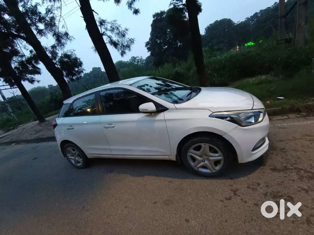 Hyundai Elite I20 Asta 2017 Petrol Vtvt