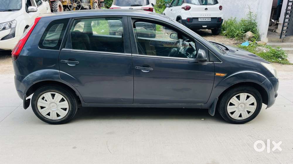 Ford Figo 2010-2012 Diesel Zxi, 2010, Diesel