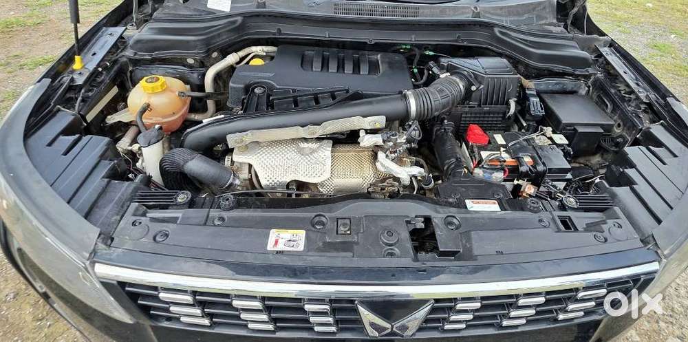 Mahindra Xuv300 W8 Option Diesel, 2024, Diesel