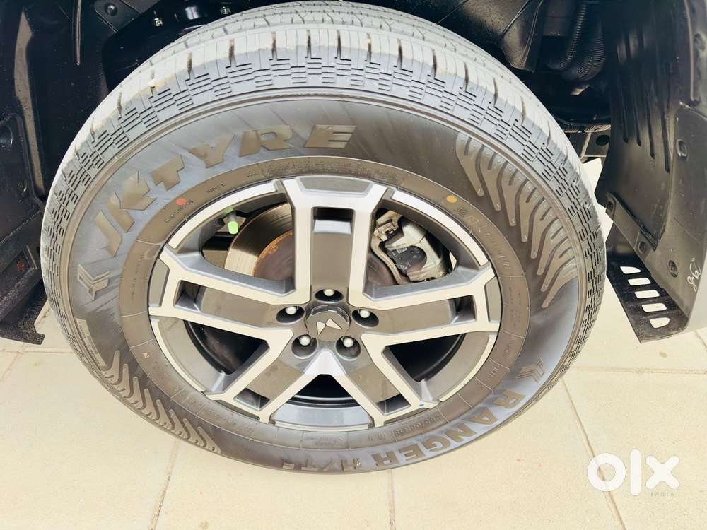 Mahindra Thar Roxx Ax5 L Diesel At 2wd, 2025, Diesel