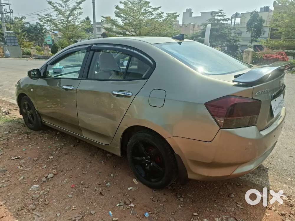 Honda City 2010 Petrol Well Maintained