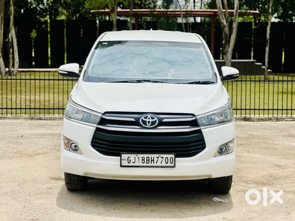 Toyota Innova 2.5 Gx 8 Str Bs-iii, 2017, Diesel