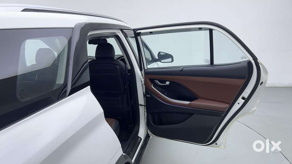 Hyundai Alcazar 1.5 Platinum Diesel Mt 7 Str, 2022, Diesel