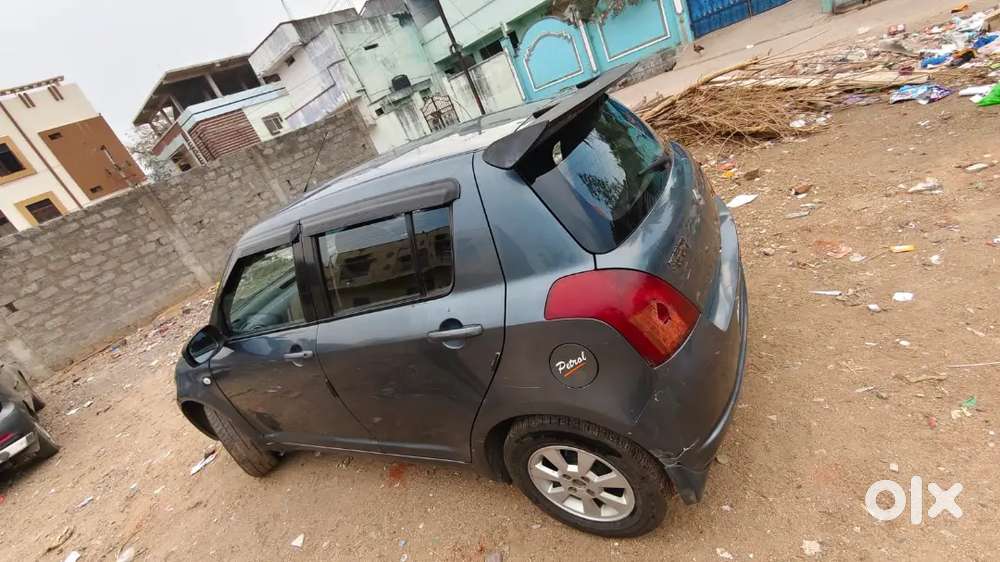 Swift Zxi Top Model Good Condition Four Tyre New