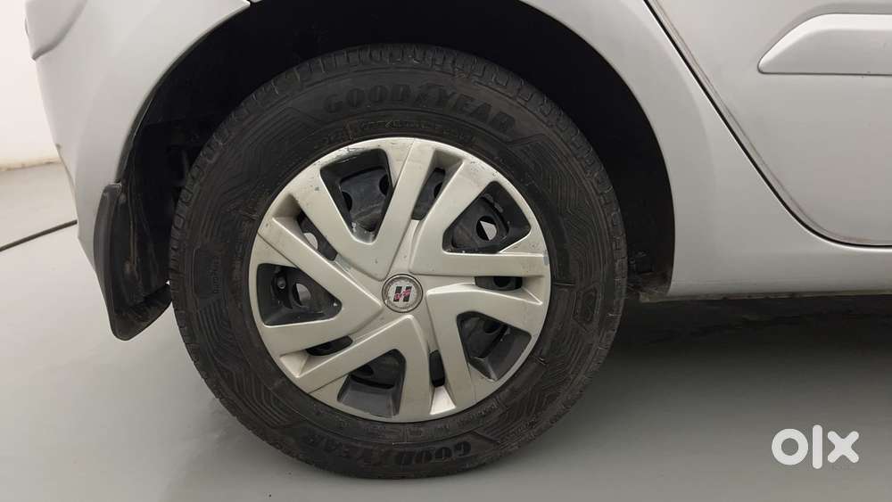 Hyundai I10 Sportz 1.2 Automatic Kappa2, 2012, Petrol