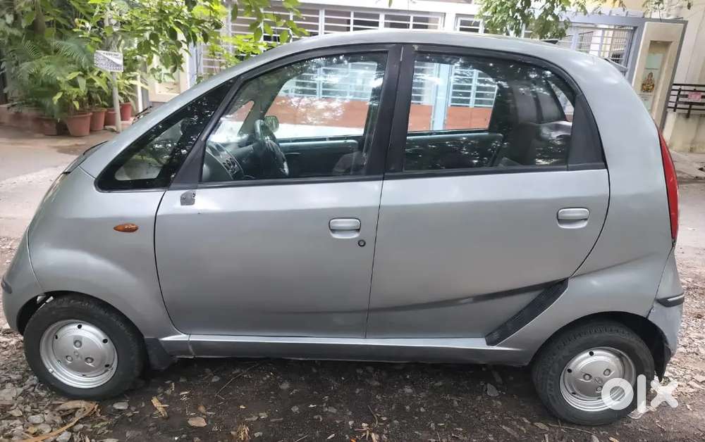 Tata Nano Lx Cng 2010
