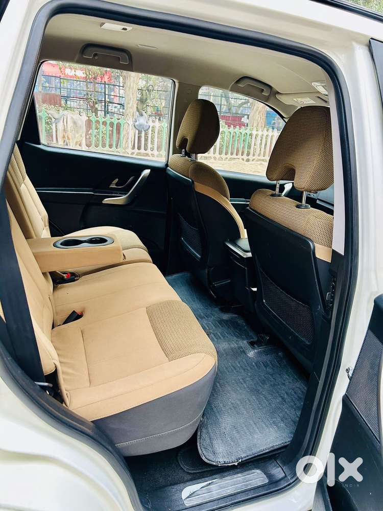 Mahindra Xuv500 W7, 2017, Diesel