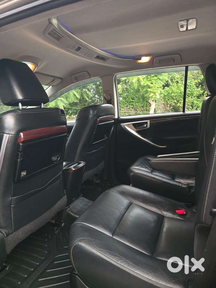 Toyota Innova Crysta 2.4 Zx Mt, 2016, Diesel