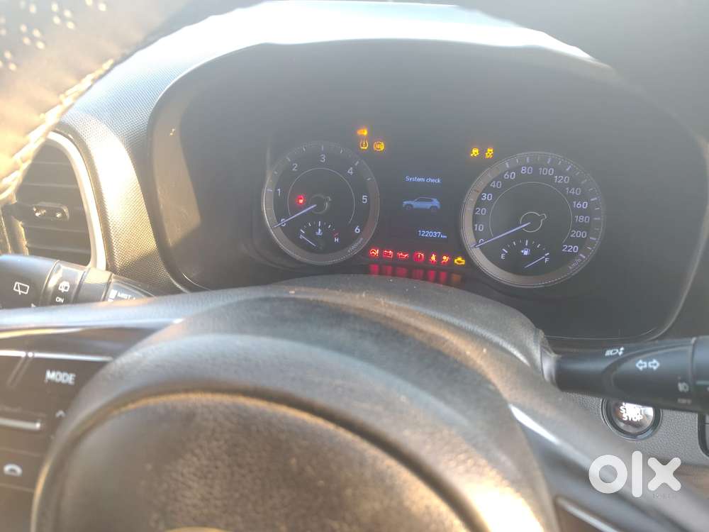 Hyundai Venue 1.5 Crdi Sx (o) Executive, 2021, Diesel