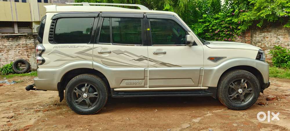 Mahindra Scorpio S10 7 Seater, 2017, Diesel