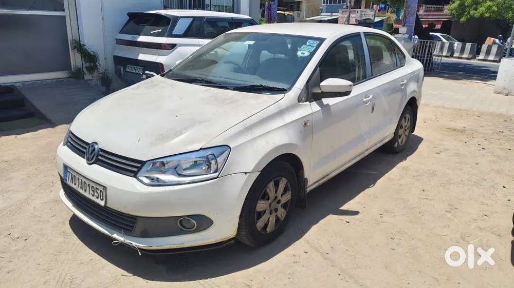 Volkswagen Vento Highline 2011