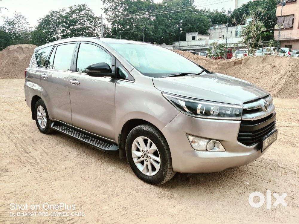 Toyota Innova Crysta Zx 2.4 Diesel 7 Seater, 2017, Diesel