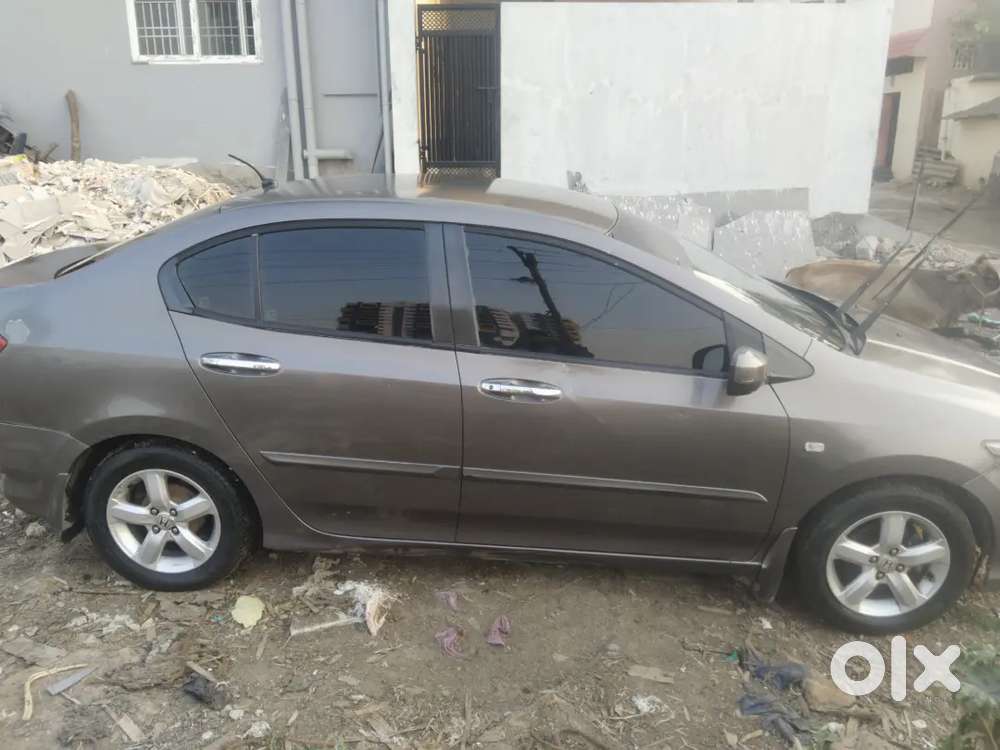 Well Maintained N Good Mileage Pucca Condition Vechile...