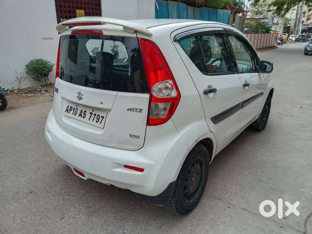 Maruti Suzuki Ritz Vxi, 2009, Petrol
