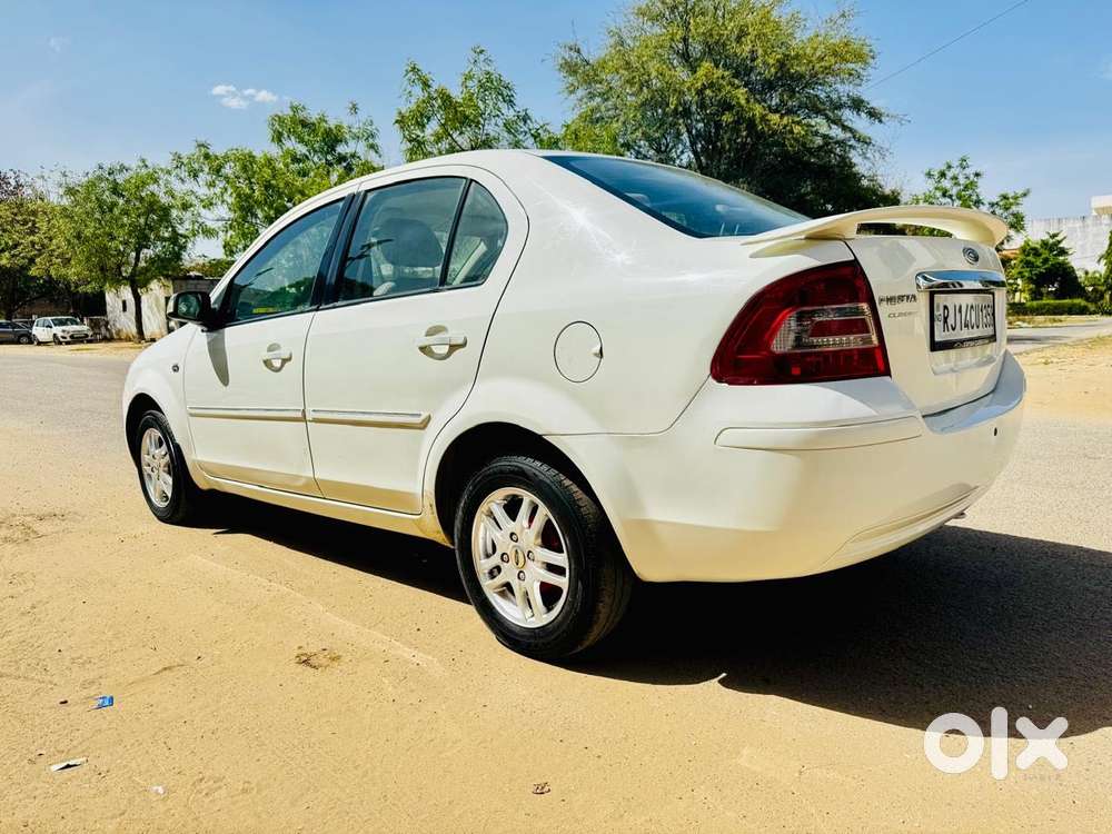 Ford Fiesta Petrol Titanium, 2013, Petrol