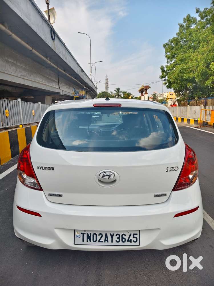 Hyundai I20 Sportz 1.4 Crdi 6 Speed Bs-iv, 2013, Diesel
