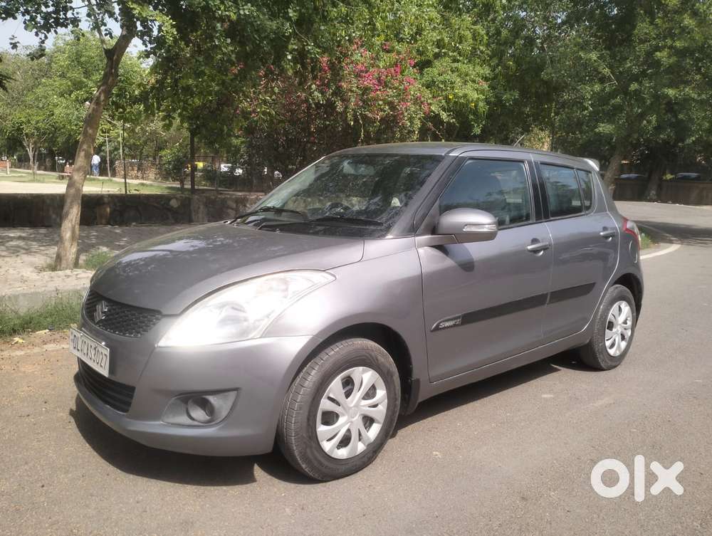 Maruti Suzuki Swift Vxi + Manual, 2013, Petrol