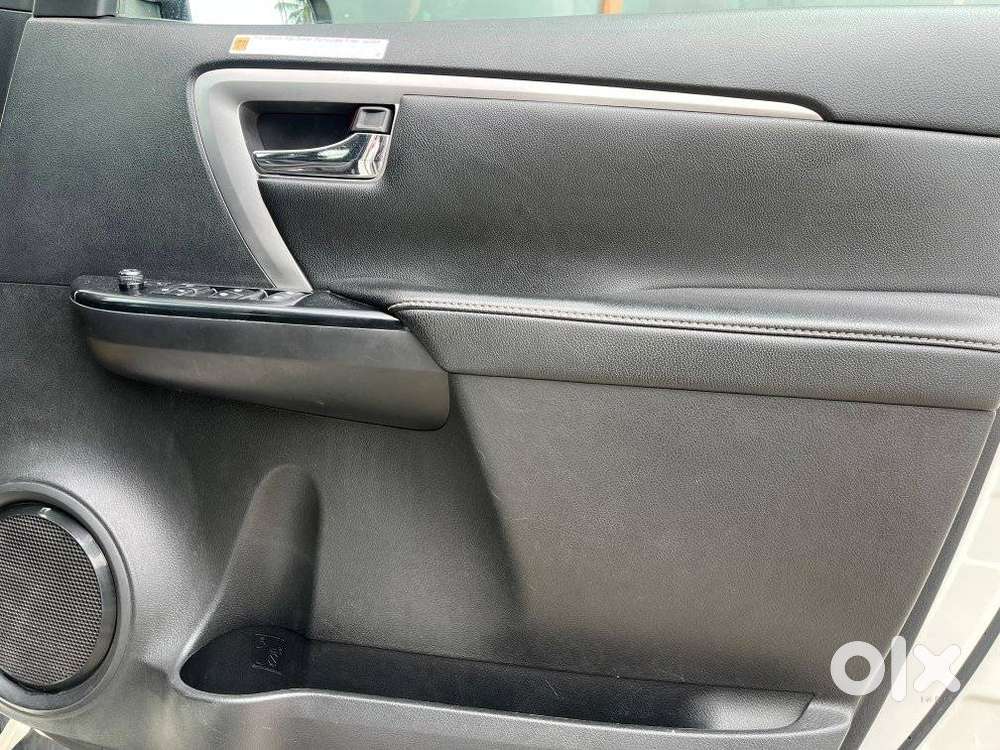 Toyota Fortuner 4x2 Mt 2.8 Diesel, 2021, Diesel