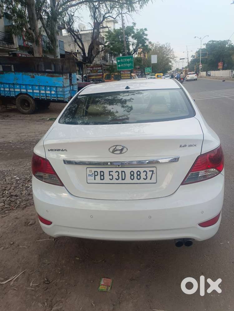 Hyundai Verna 1.6 Crdi Sx Plus At, 2013, Diesel