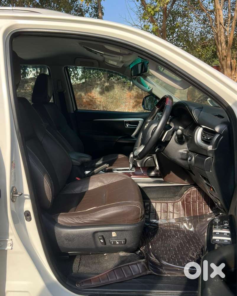 Toyota Fortuner 3.0 4x2 Automatic, 2019, Diesel