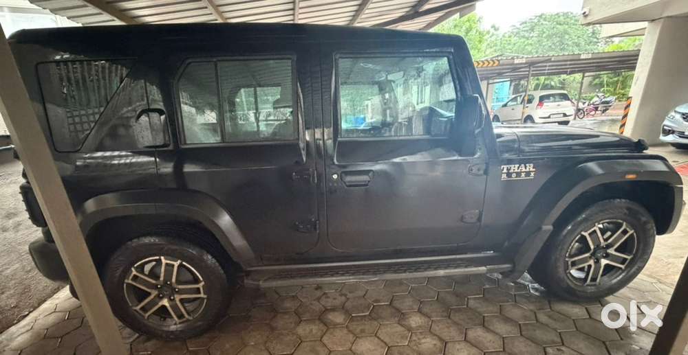 Mahindra Thar Roxx Diesel Manual 2025