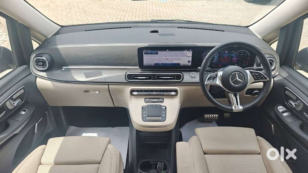 Mercedes-benz V-class 2.1 220 Expression Diesel At, 2025, Diesel