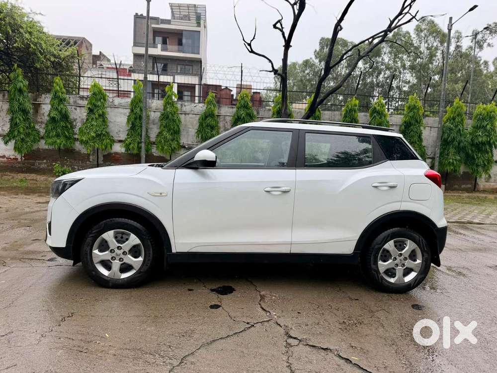 Mahindra Xuv300 W6, 2024, Petrol