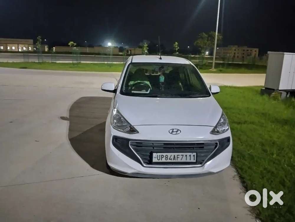 7 Seater Leni H Bhut Aachhi Condition H Single Handed H Bilkul Clean