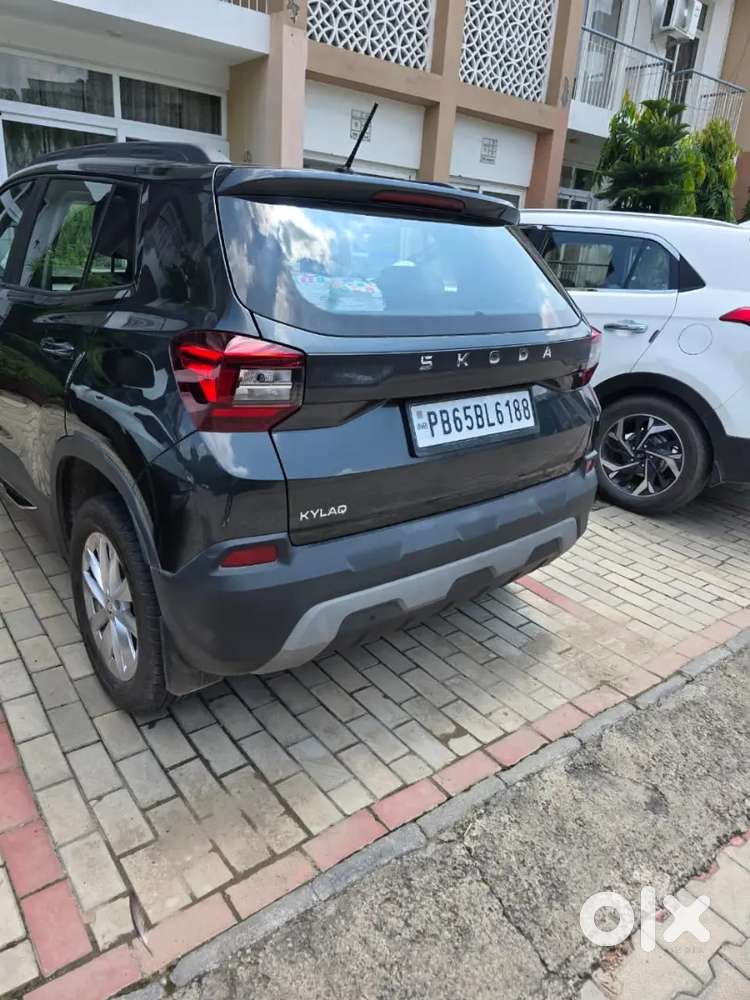 Skoda Kylaq Signature 2025