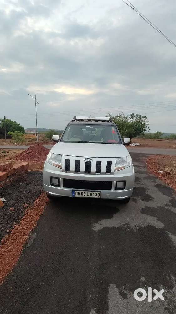 Mahindra Tuv 300 2016