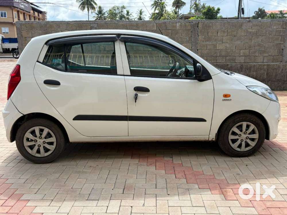 Hyundai I10 Magna O, 2015, Petrol