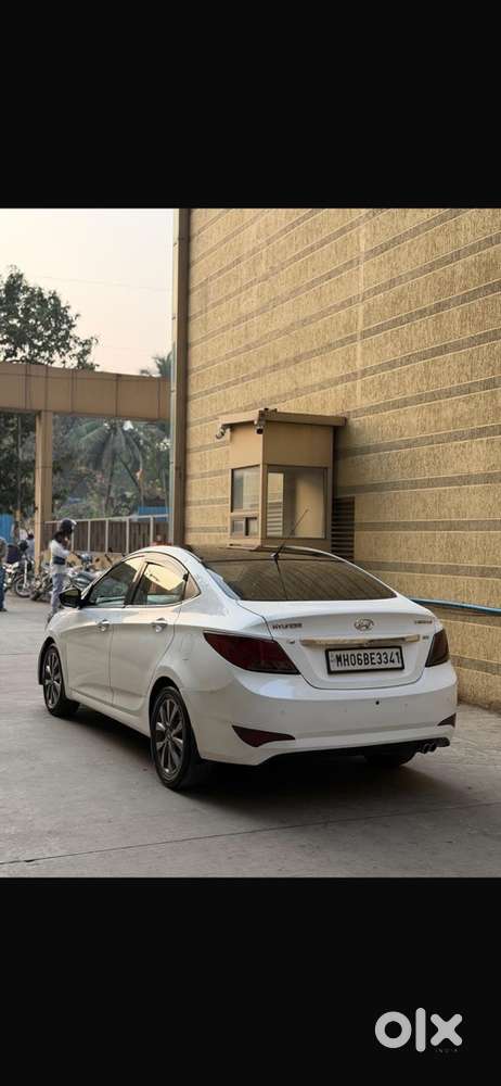 Hyundai Verna Petrol 2013