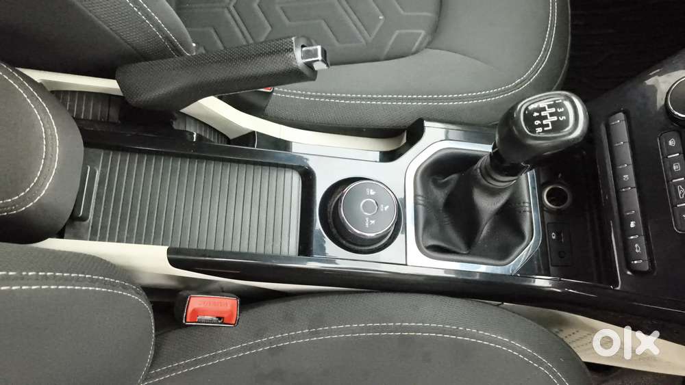 Tata Nexon 1.2 Revotron Xz Plus, 2022, Petrol