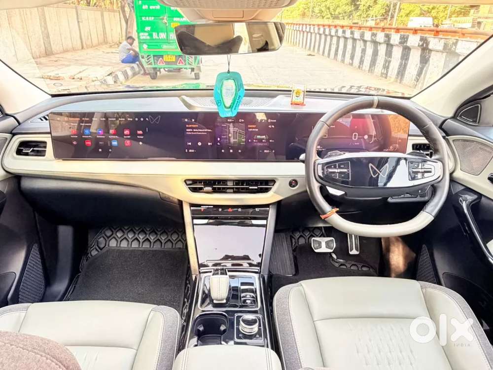 Mahindra Xev 9e Pack Two, 2026, Electric