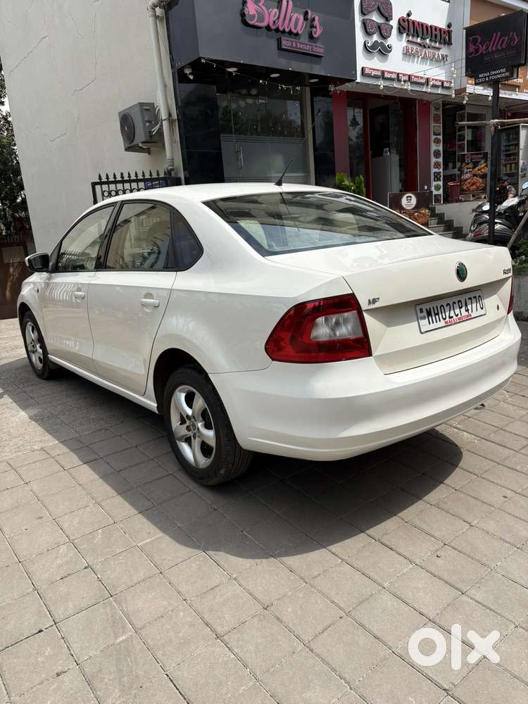 Skoda Rapid 1.6 Mpi At Elegance, 2012, Petrol