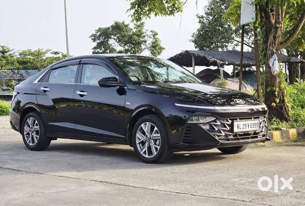 Hyundai Verna 1.5 Sx Ivt, 2023, Petrol