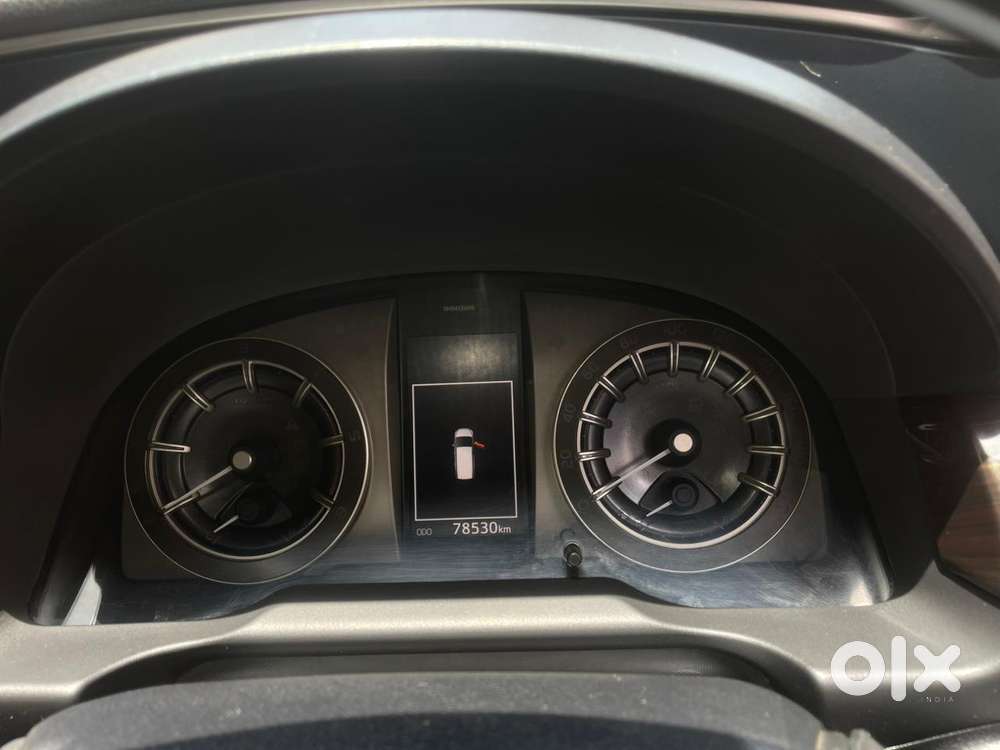 Toyota Innova Crysta 2.8z Automatic, 2018, Diesel