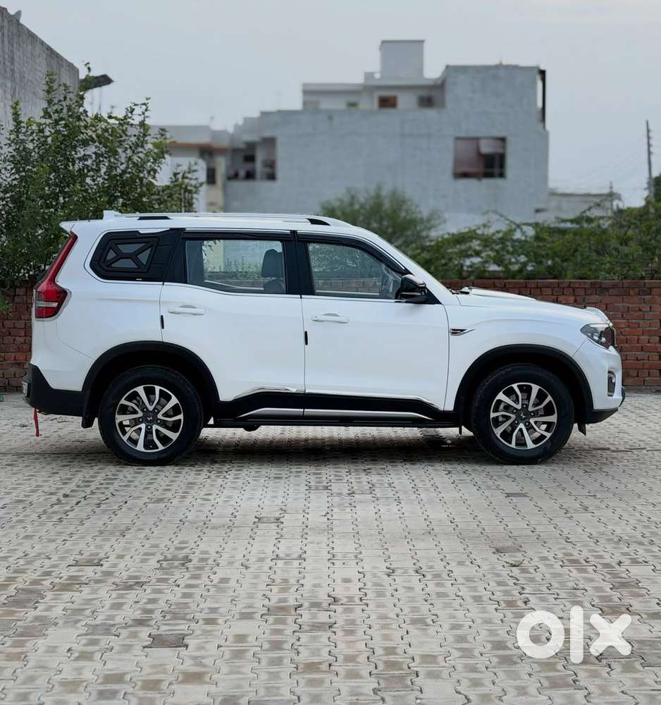 Mahindra Scorpio N Z8 Select Diesel At 2wd 7-seater, 2026, Diesel
