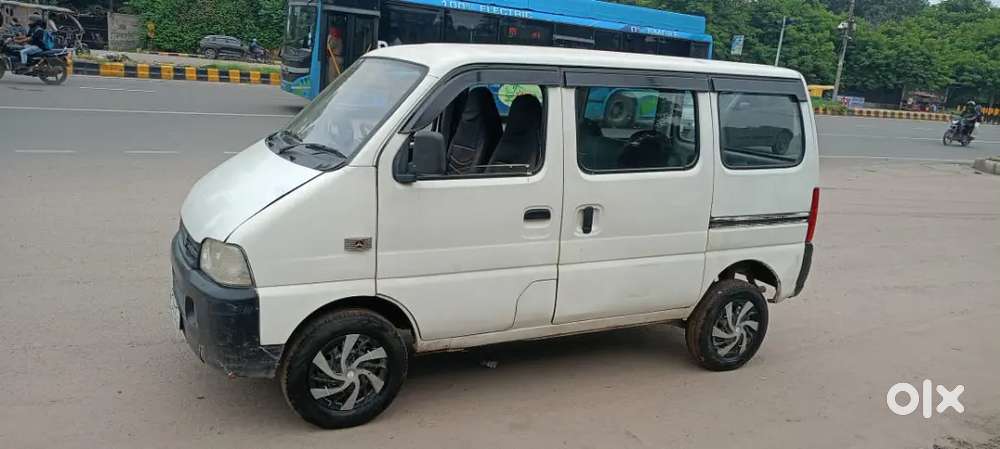 Maruti Suzuki Eeco 2015