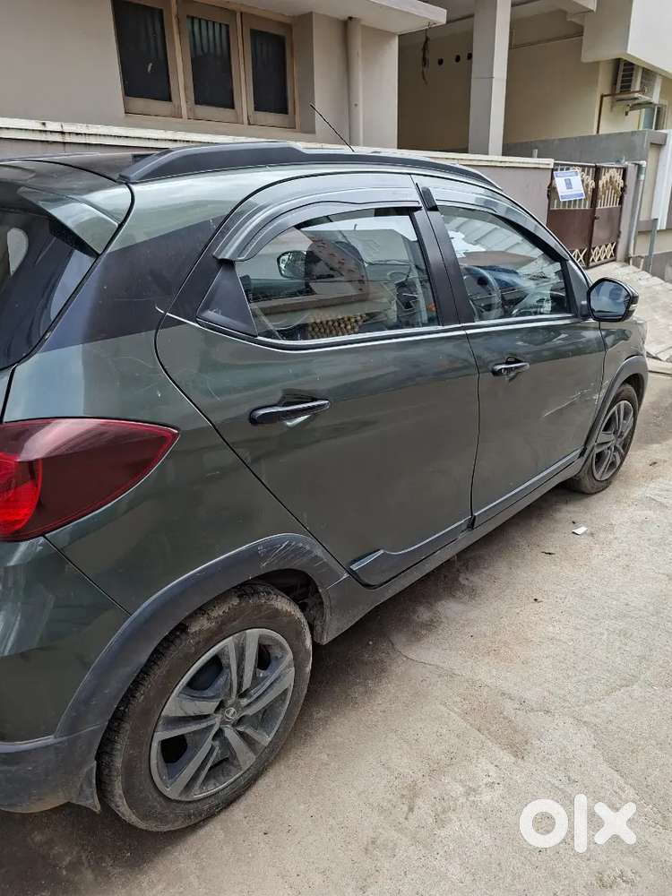 Tata Tiago Revotron 2022